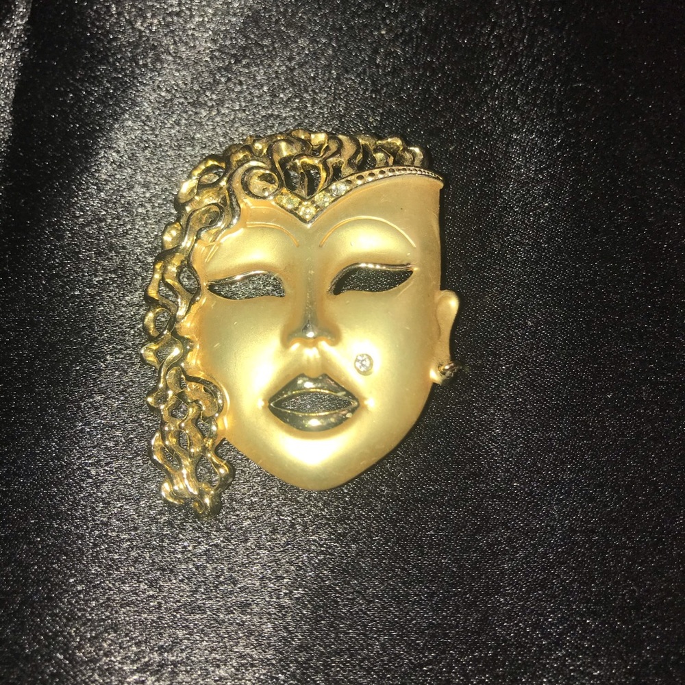 Gold metal Exotic Face Mardi Gras Mask brooch